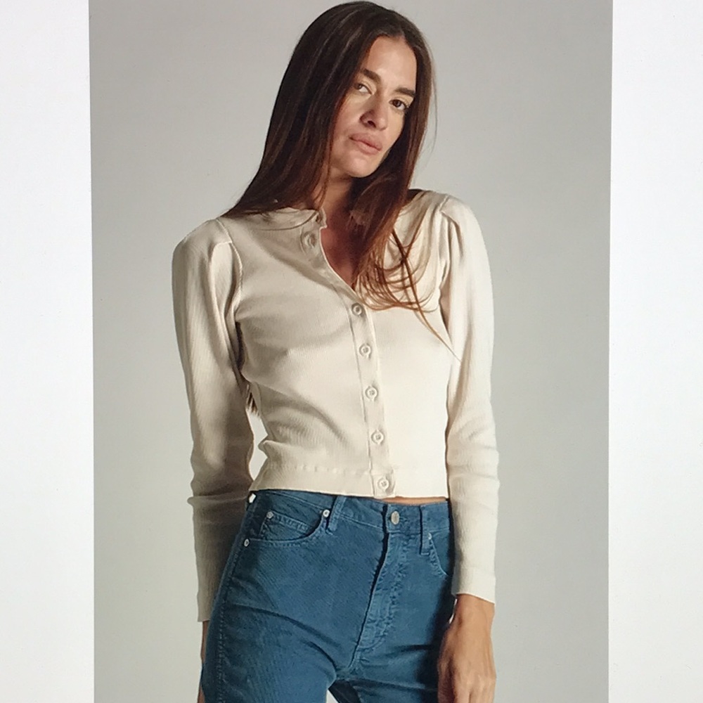 AMO Women's Cardigan - Light Gray - Picture 12 of 16